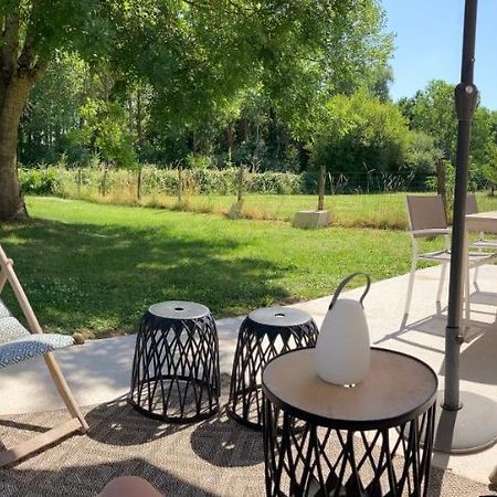 Petite Maison A La Campagne Saint-Germain-des-Fosses Экстерьер фото